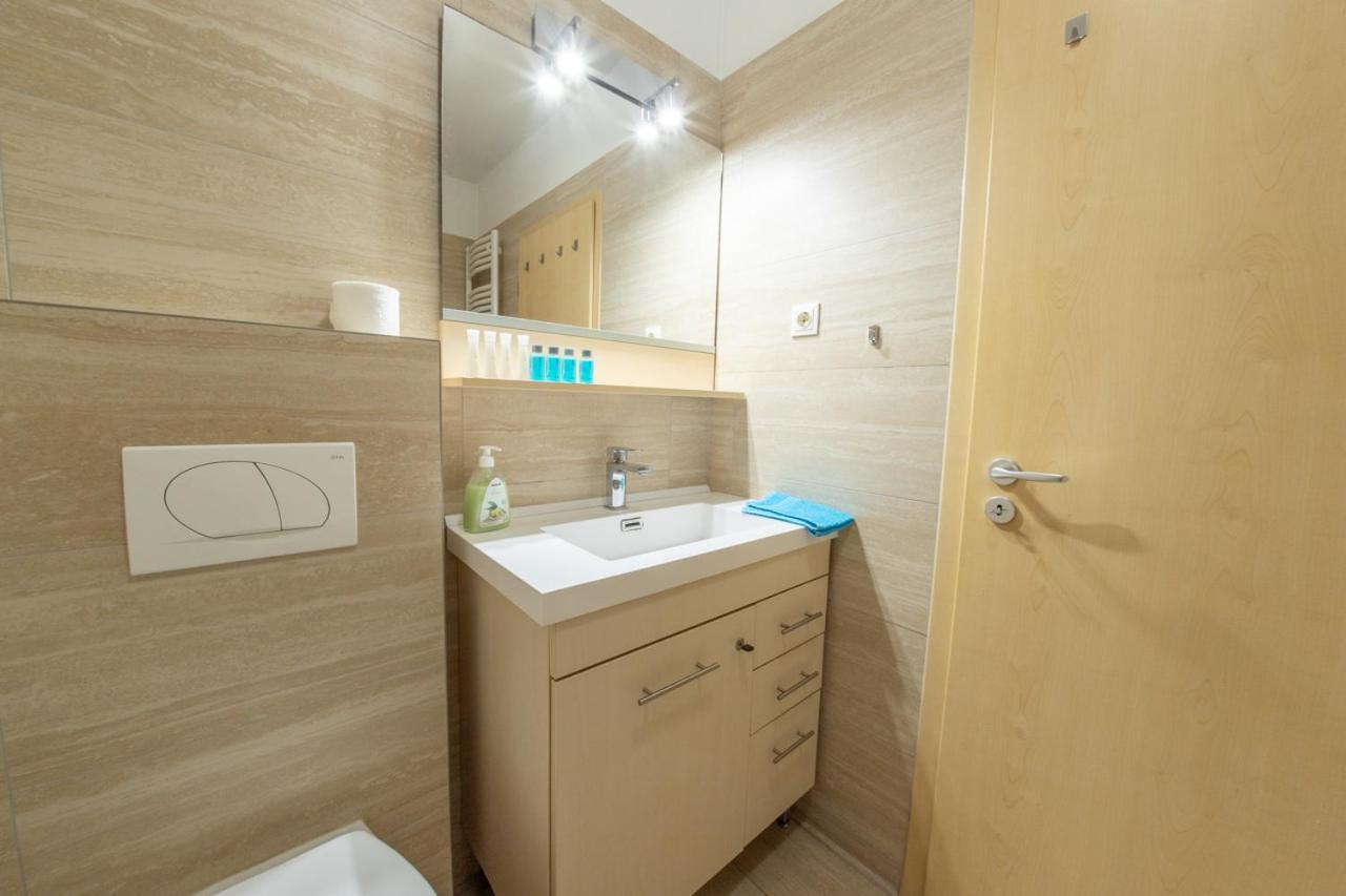 Apartment City Inn Pécs Exterior foto
